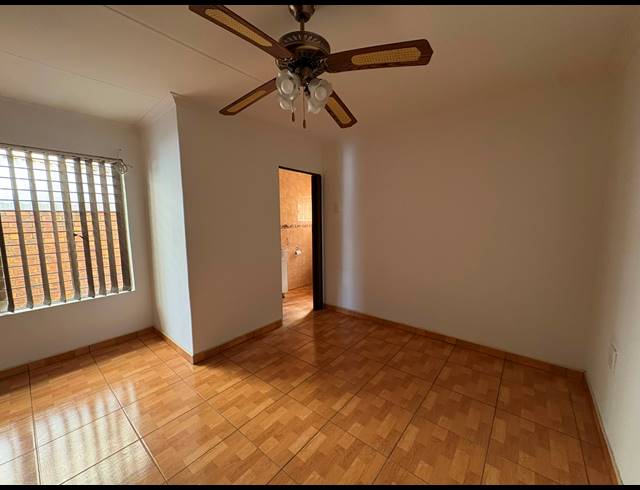 3 BEDROOM TOWNHOUSE FOR SALE IN VAALPARK